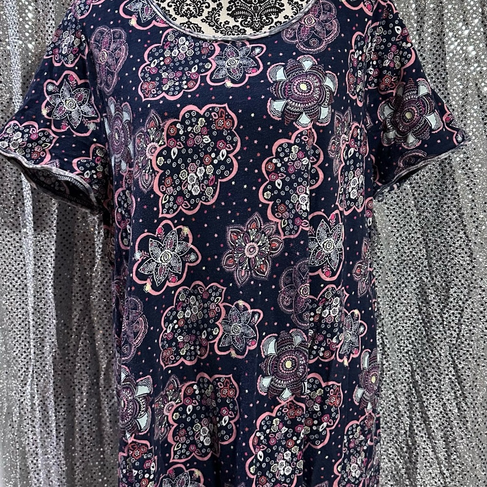 Lane Bryant Navy Floral Short Sleeve Top